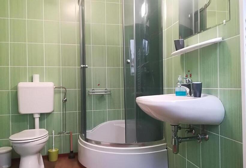 Family Suite, Vár Liget Vendégház