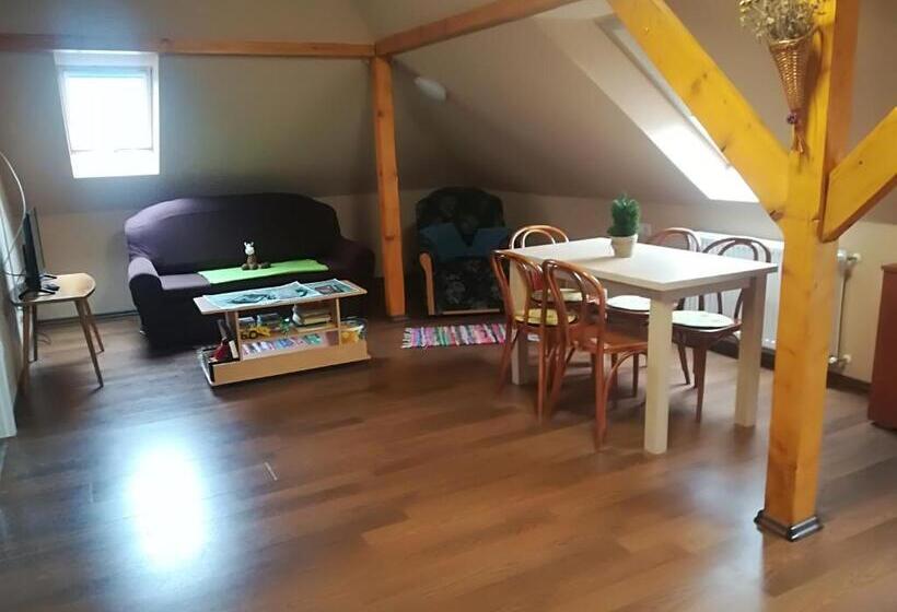 Family Suite, Vár Liget Vendégház