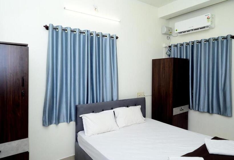豪华房间, Aradhya Inn Deralakatte