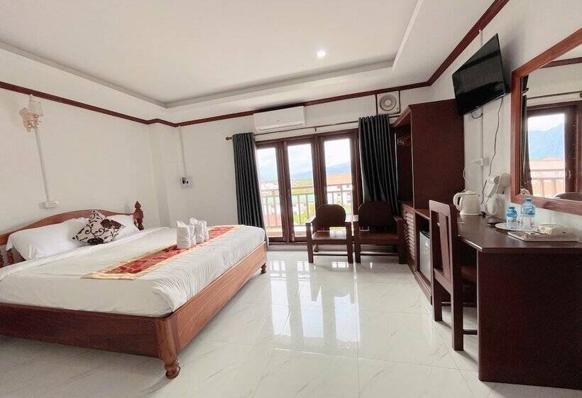 Номер Deluxe, Vangvieng Sisavang Mountain View