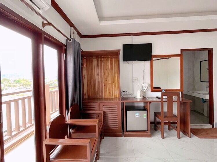Номер Deluxe, Vangvieng Sisavang Mountain View