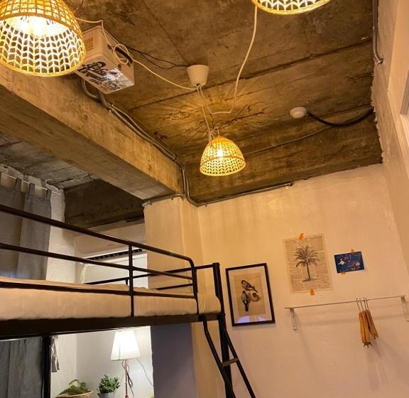 اتاق استاندارد, Space Ara