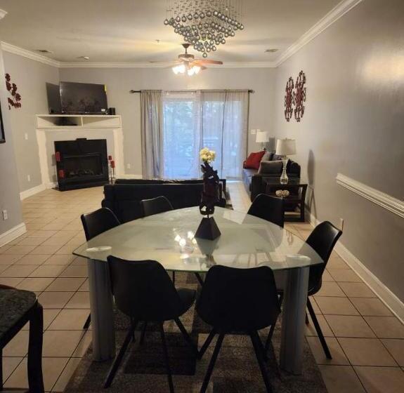 スタンダードシングルルーム, Private Room Balcony And Bathroom In Charleston