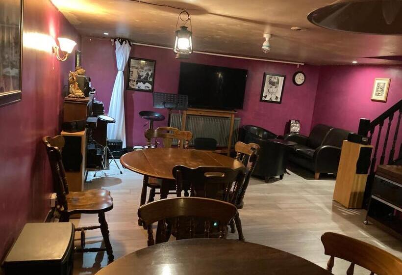 Номер Стандарт Индивидуальный, Jacks Court B3