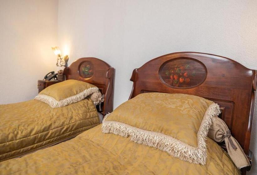 اتاق استاندارد, Etno Selo Stanišići Hotel Pirg