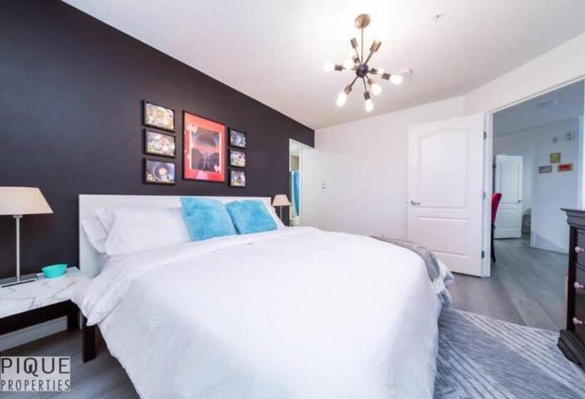 Apartamento 2 Dormitórios, The Neon Palace   Kingbed   Fireplace   Netflix   Ug Park