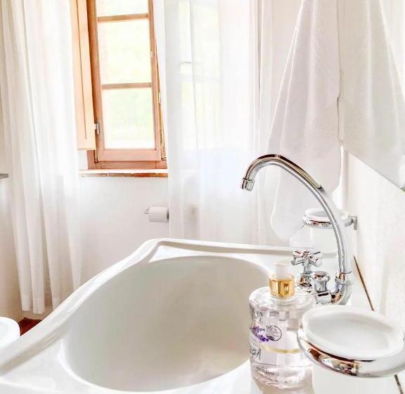 Номер Стандарт, Abbadia Wine Relais