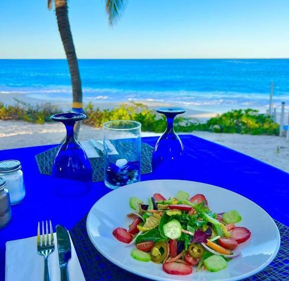 سوییت با چشم‌انداز دریا, Exuma Palms Resort