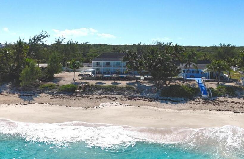 سوئیت با تخت بزرگ, Exuma Palms Resort
