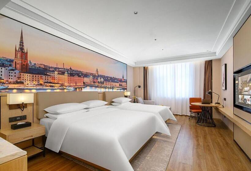 Семейный Номер Deluxe, Vienna International Hotel Lanzhou Sasseur Outlets & Yellow Riverside