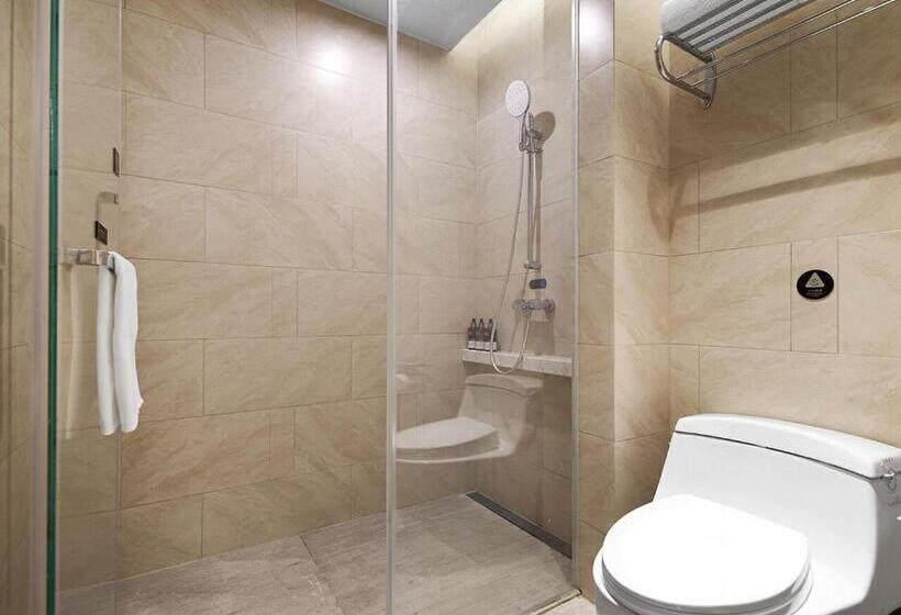 Семейный Номер, Vienna International Hotel Lanzhou Sasseur Outlets & Yellow Riverside