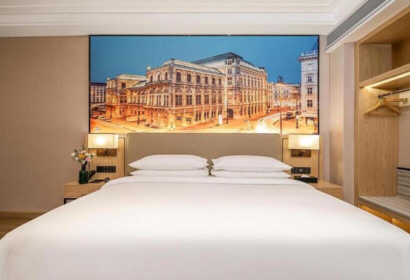 Номер Стандарт Вид на Реку, Vienna International Hotel Lanzhou Sasseur Outlets & Yellow Riverside