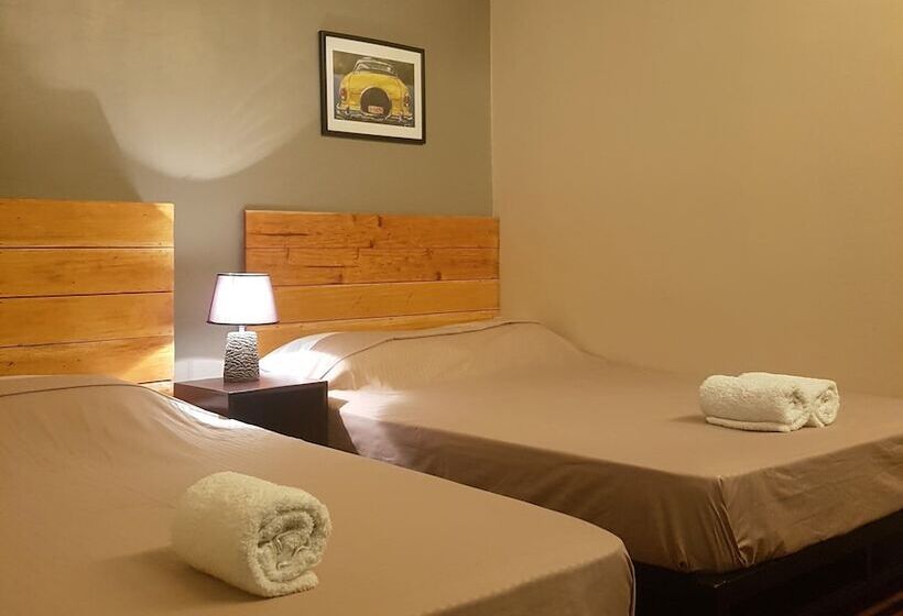 Quarto Triplo Estandar, Aliria Bed And Breakfast