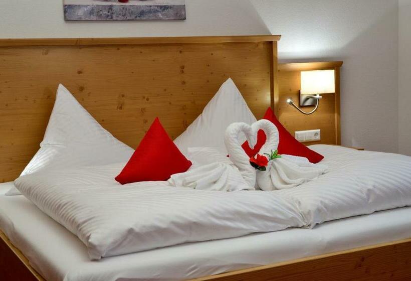 Люкс с Балконом, Burg Hotel Feldberg