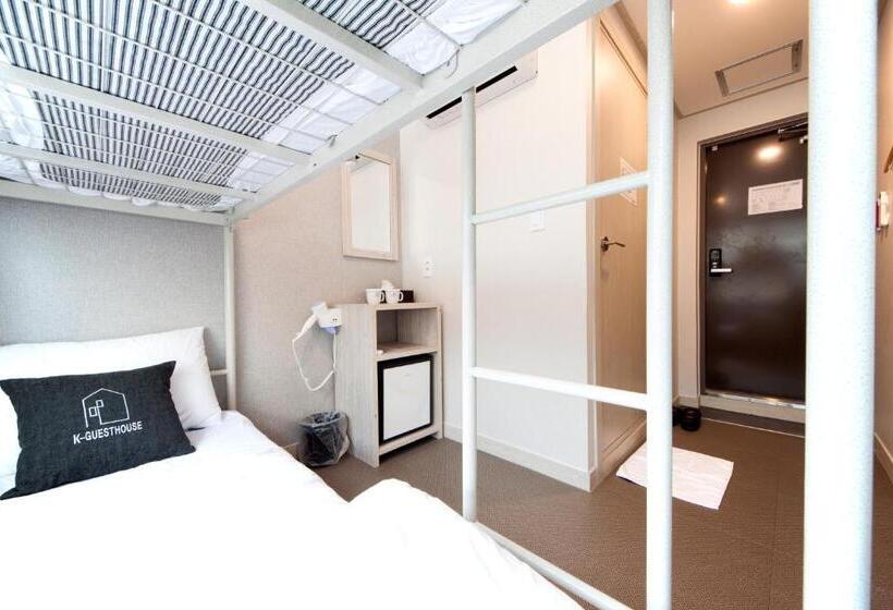 Номер Economy, K Grand Hotel Seoul