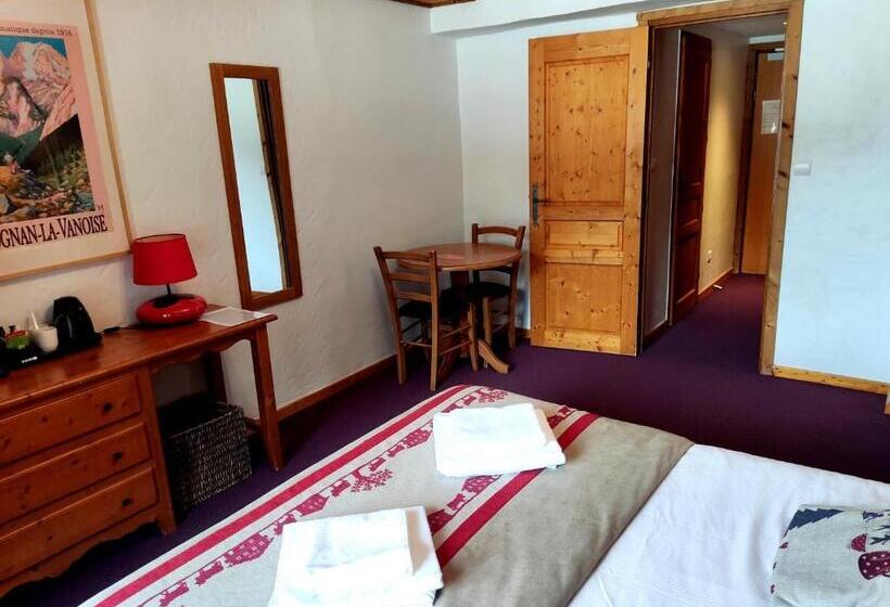 Четырехместный Номер Стандарт, Epicéa Lodge Hôtel