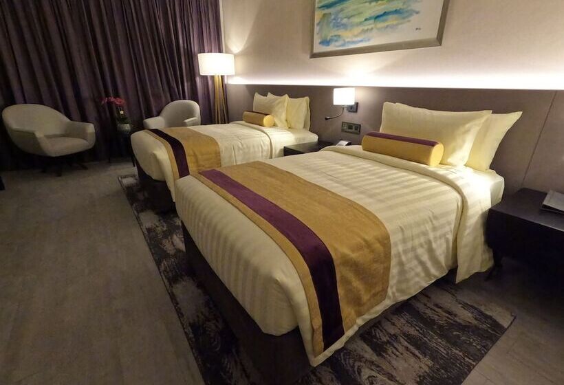 Номер Deluxe с Балконом, Khalidia Palace Hotel Dubai By Mourouj Gloria