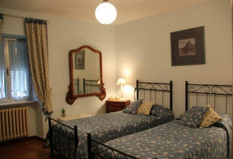 Quarto Estandar Banheiro Compartilhado, B&b Cascina Santa Gavi