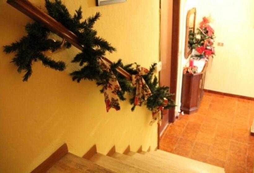 Quarto Estandar Banheiro Compartilhado, B&b Cascina Santa Gavi