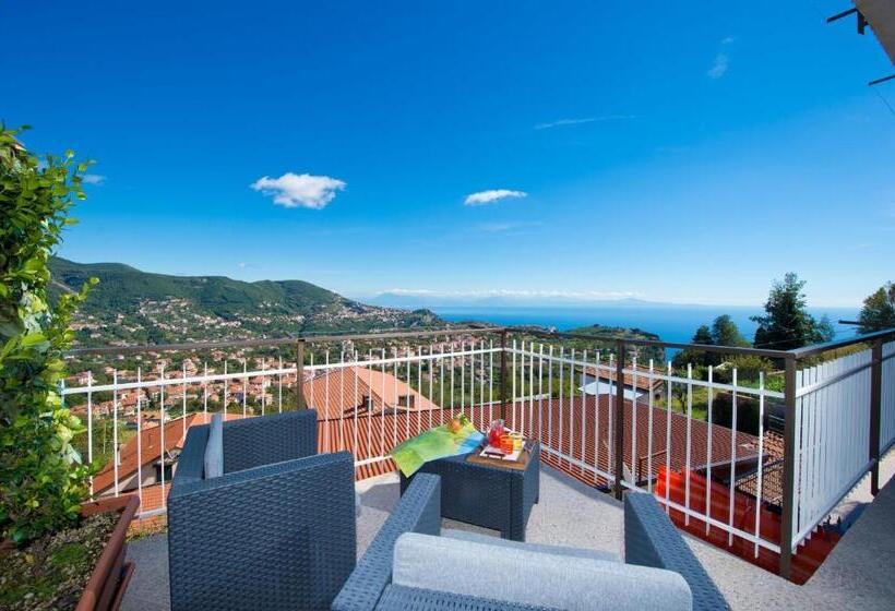 Quarto Quádruplo Estandar Vista Mar, Valle Degli Dei