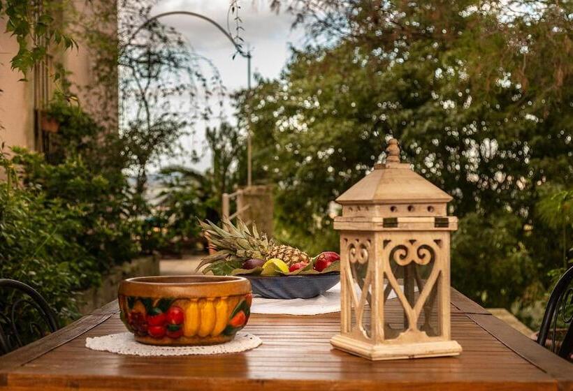 ویلای 2 خوابه, Villa Maria Affittacamere