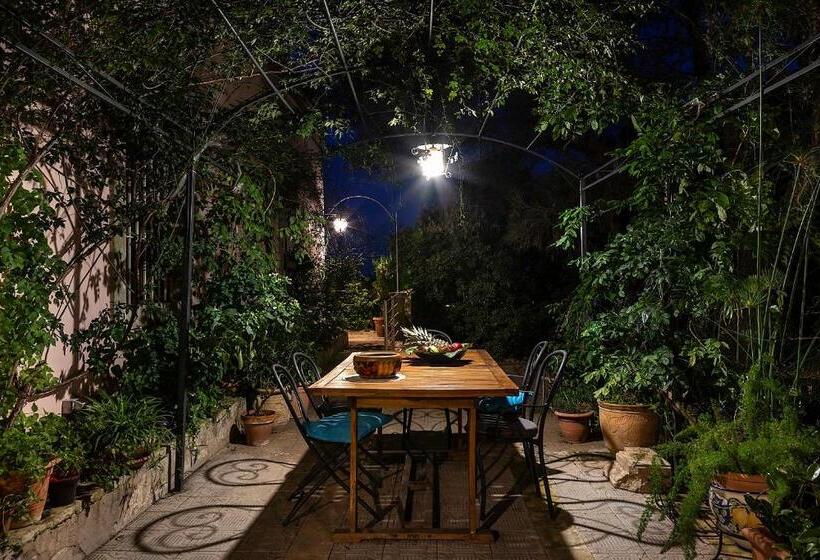 اتاق استاندارد با تراس, Villa Maria Affittacamere