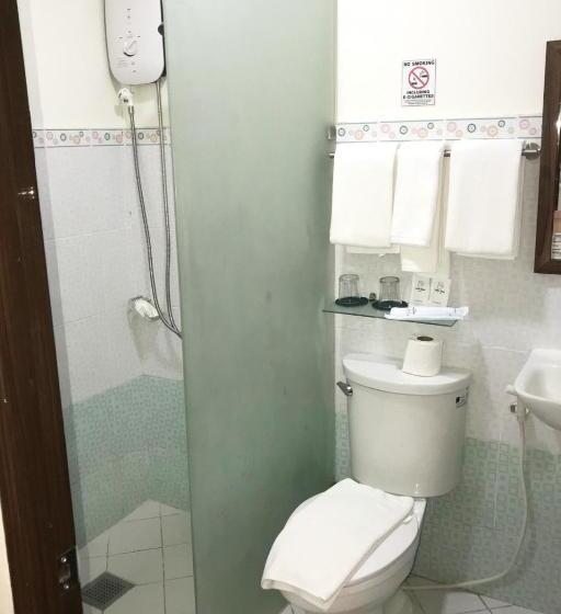 Люкс, Cebu Uncle Tom S Cabin Hotel Powered By Cocotel