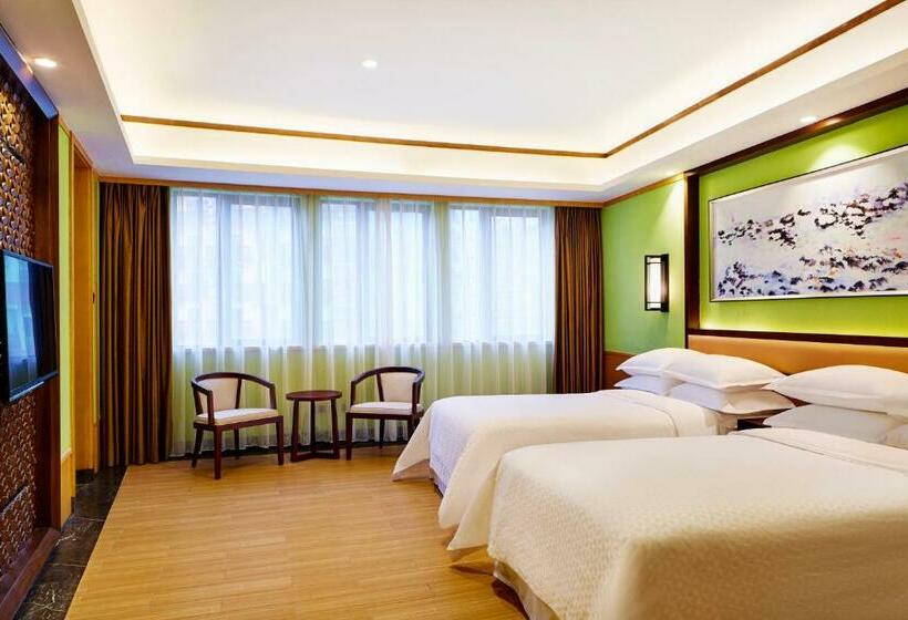 Номер Стандарт, Four Points By Sheraton Heyuan Resort