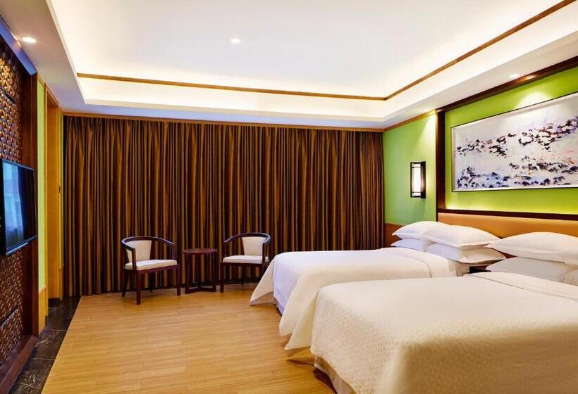 Номер Стандарт, Four Points By Sheraton Heyuan Resort