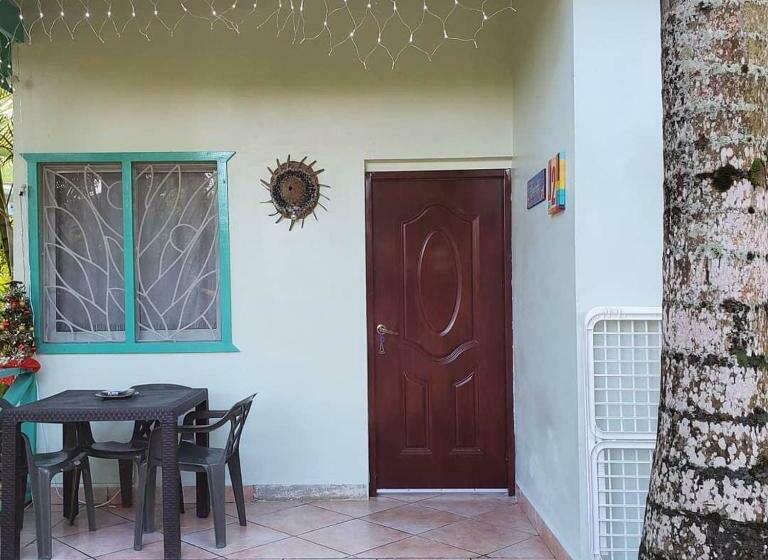 اتاق خانوادگی, Casa Barbara