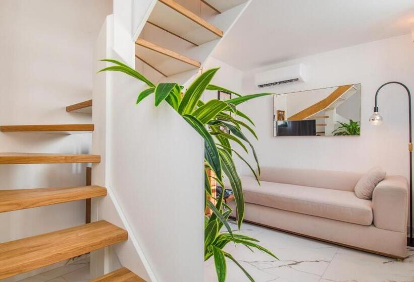 Бунгало Стандарт, Brown Beach House & Spa
