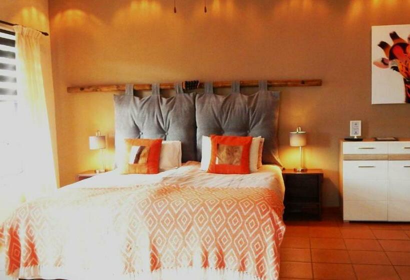 آپارتمان 1 خوابه با چشم‌انداز باغ, Khashamongo B & B