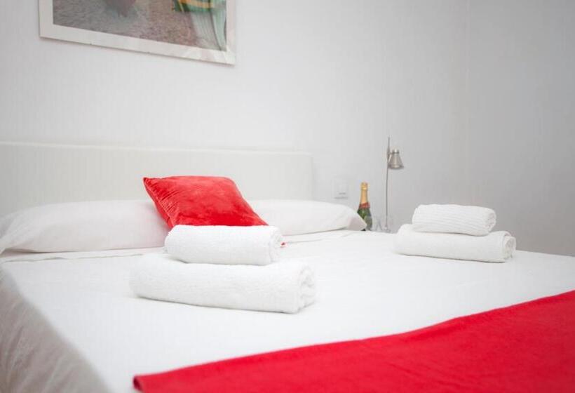 إستديو قياسى مزود بشرفة, Singularstays Plaza Del Mercado