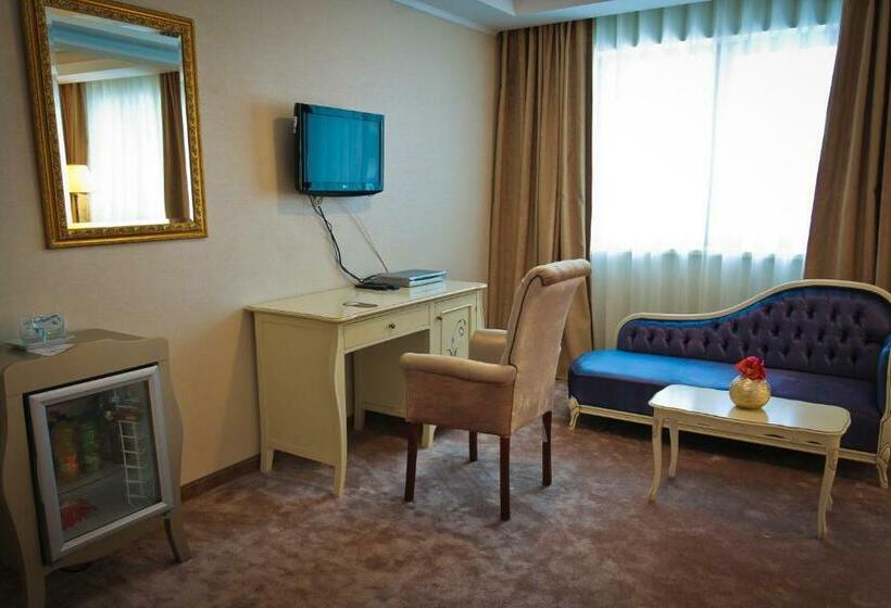 Номер Superior, Roman By Dumbrava Business Resort