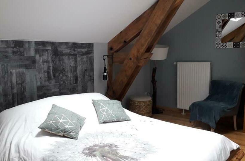 Люкс, La Pierre Trouée Chambre D Hôtes