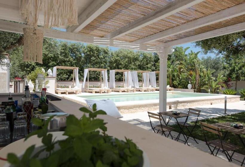 Студио Стандарт Вид на Бассейн, Il Sole Bed And Breakfast