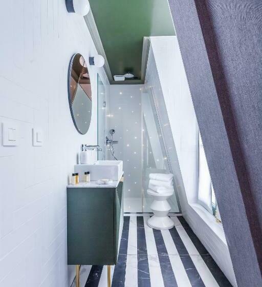 Quarto Estandar, Bob