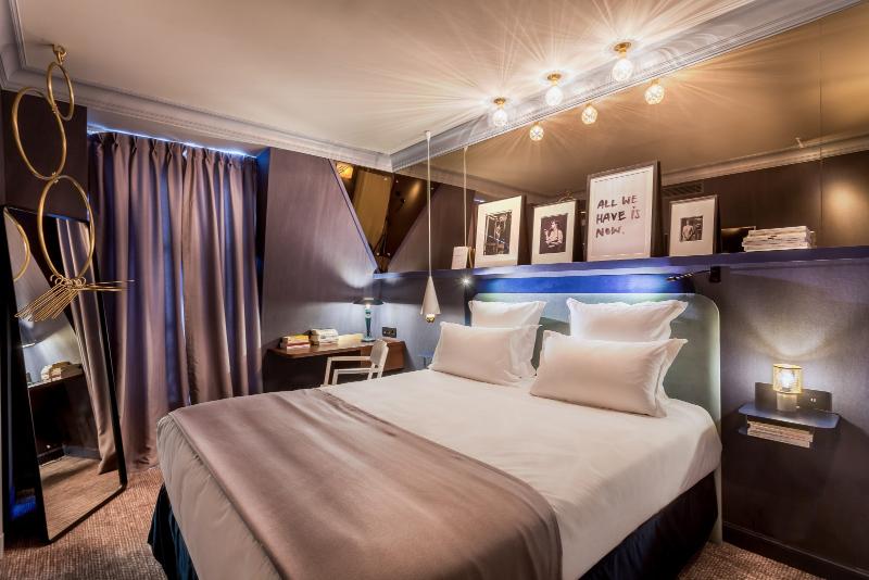Quarto Estandar, Bob