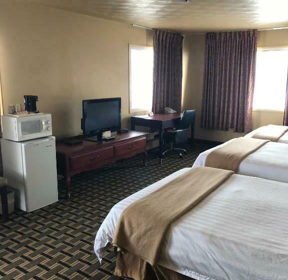 Номер Стандарт, Travelodge By Wyndham Evanston