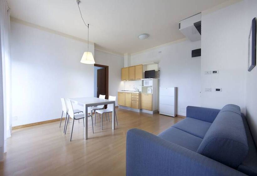 带2个卧室的公寓, Aparthotel La Pineta
