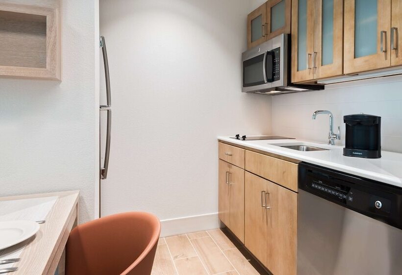 Люкс, Homewood Suites By Hilton Sarasota Lakewood Ranch