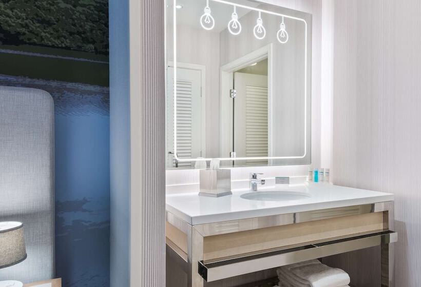 Люкс Премиум, Homewood Suites By Hilton Sarasota Lakewood Ranch