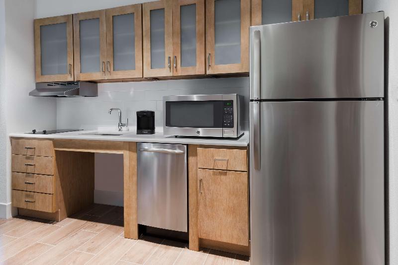 Люкс Премиум, Homewood Suites By Hilton Sarasota Lakewood Ranch