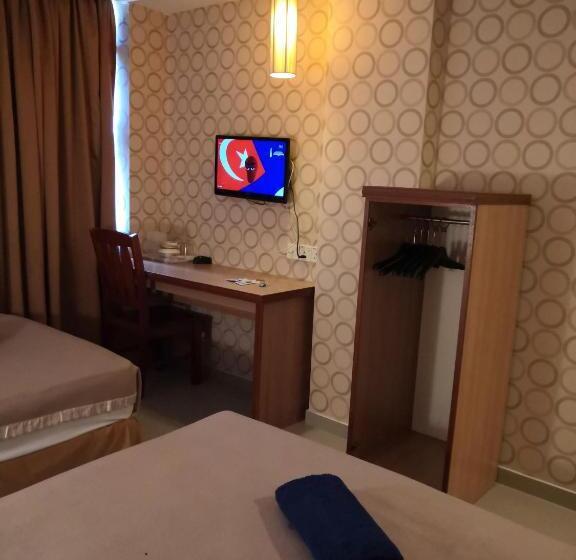 Family Suite, Sri Sutra Pj 222