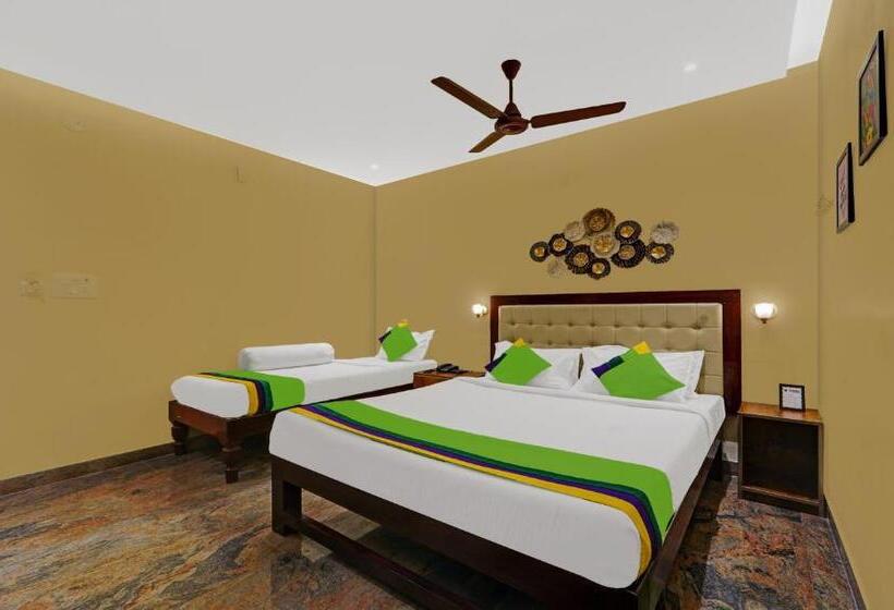 디럭스 룸, Treebo Grace Inn, 3 Min Walk From Promenade Beach