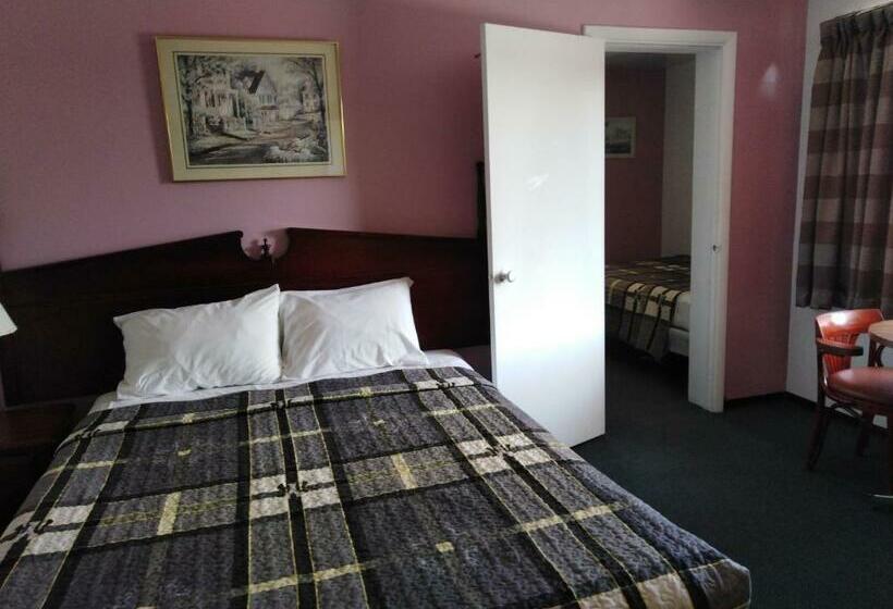 Family Suite, 6267 Persepolis Inn