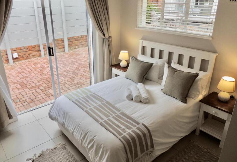 Quarto Familiar, La Mer Guesthouse