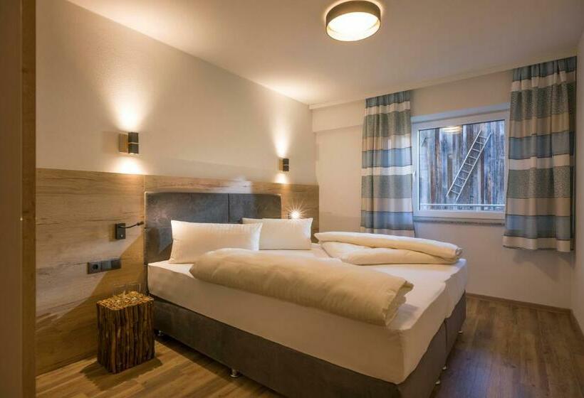 Апартаменты 1 Спальня с Балконом, Aparthotel Alptirol