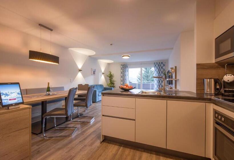 Апартаменты Deluxe 2 Спальни, Aparthotel Alptirol