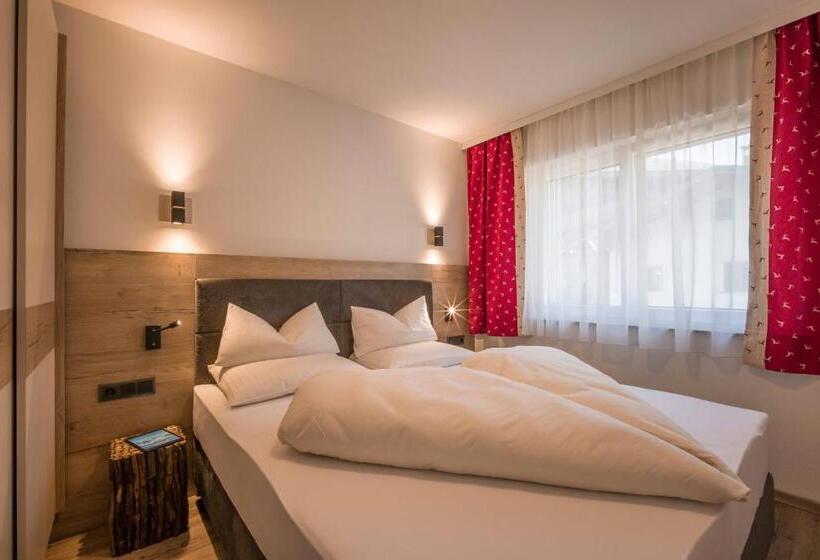 Апартаменты 3 Спальни, Aparthotel Alptirol